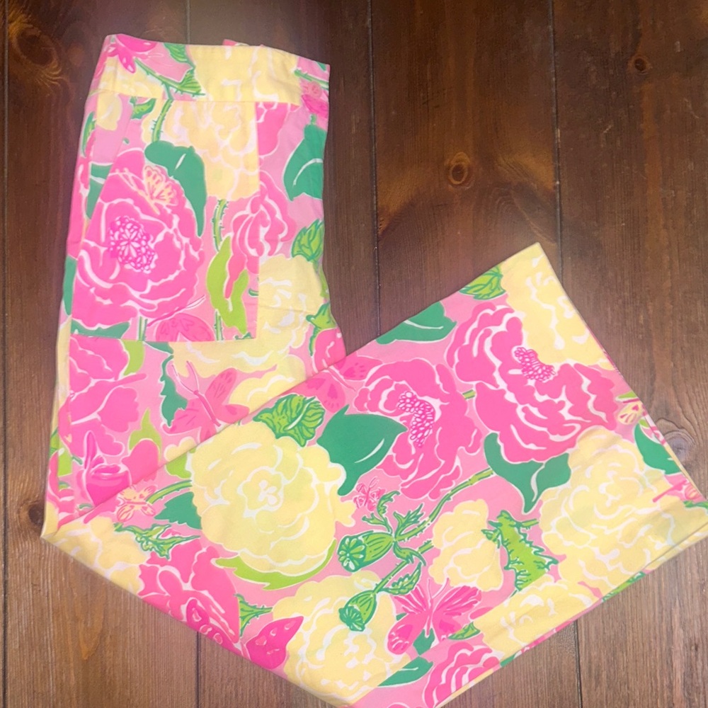 Lilly Pulitzer Pink and Yellow Floral/Butterfly Print Cropped Pants